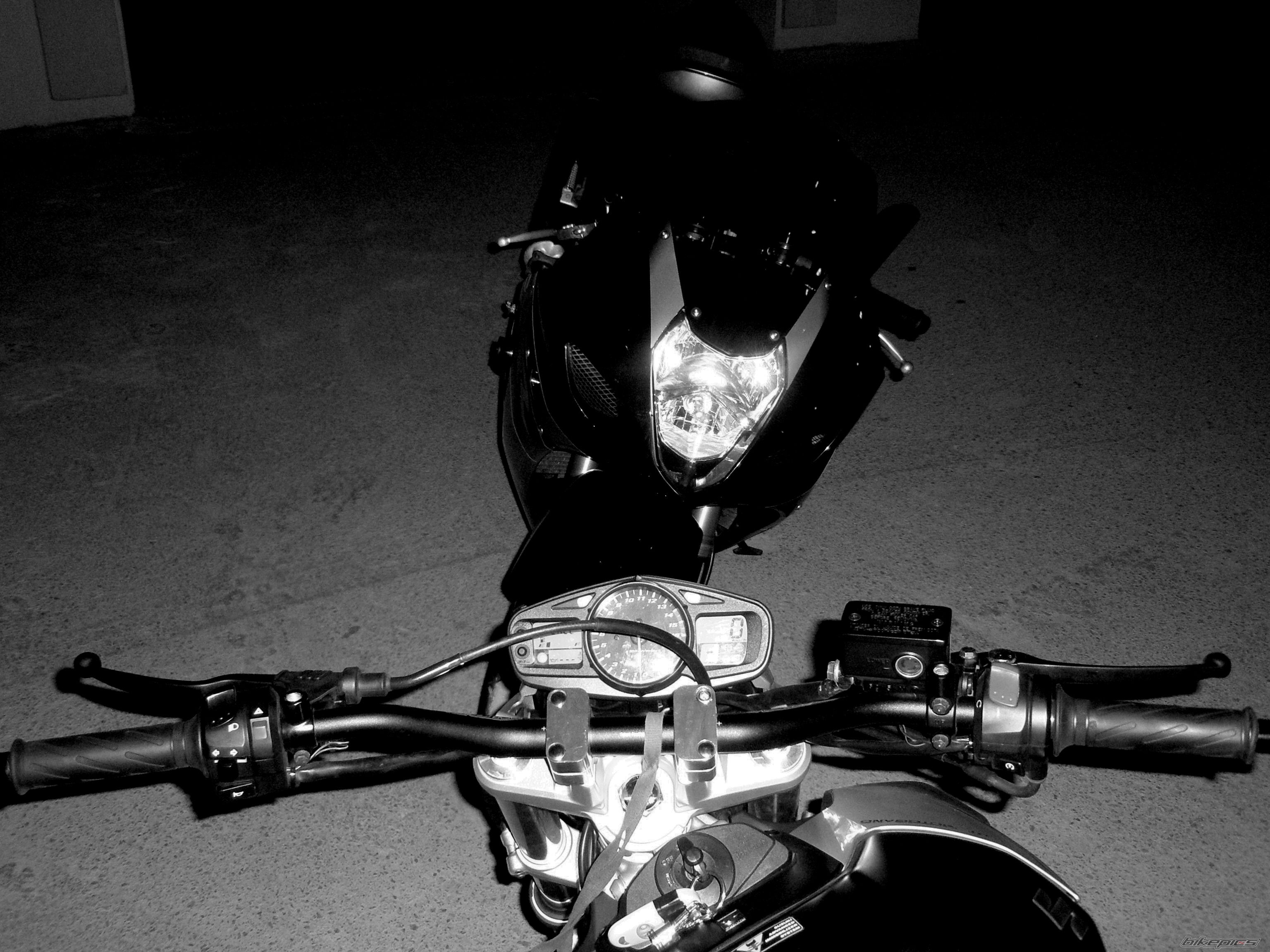Photo 885696