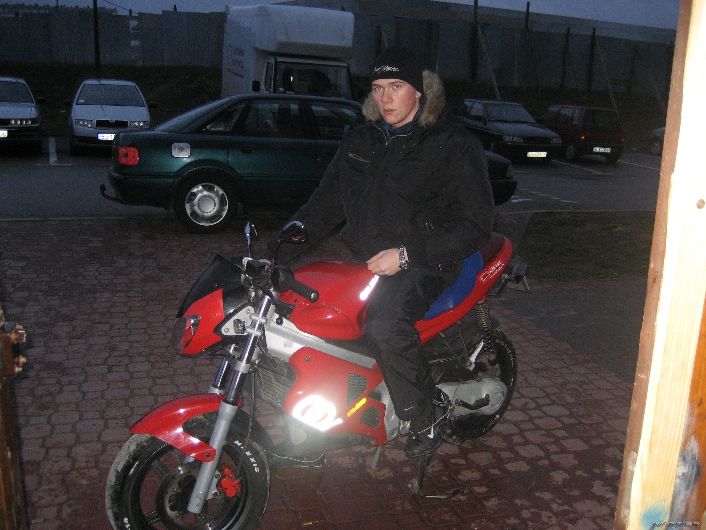 Bike Photo 885731