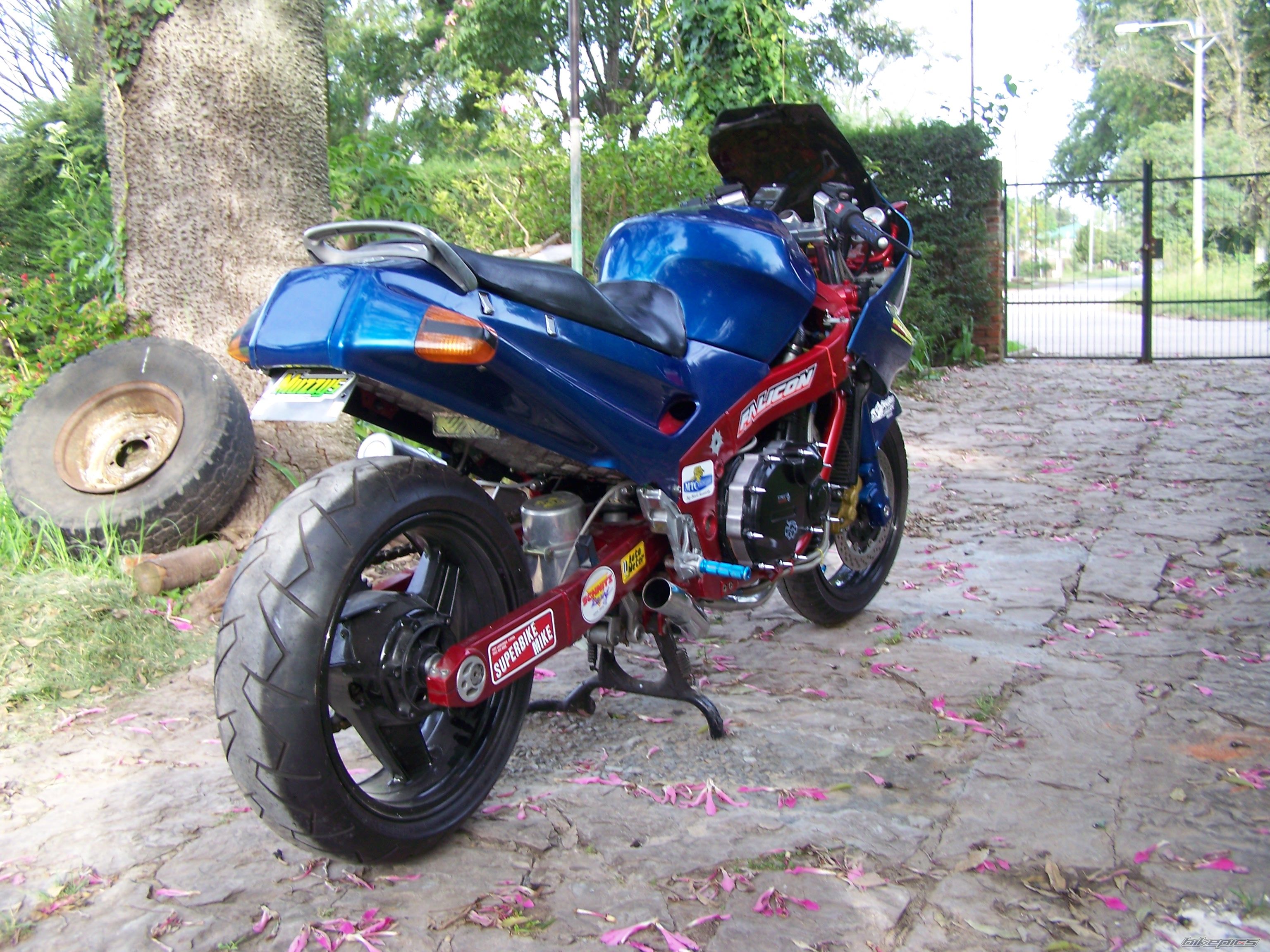 Bike Photo 885867