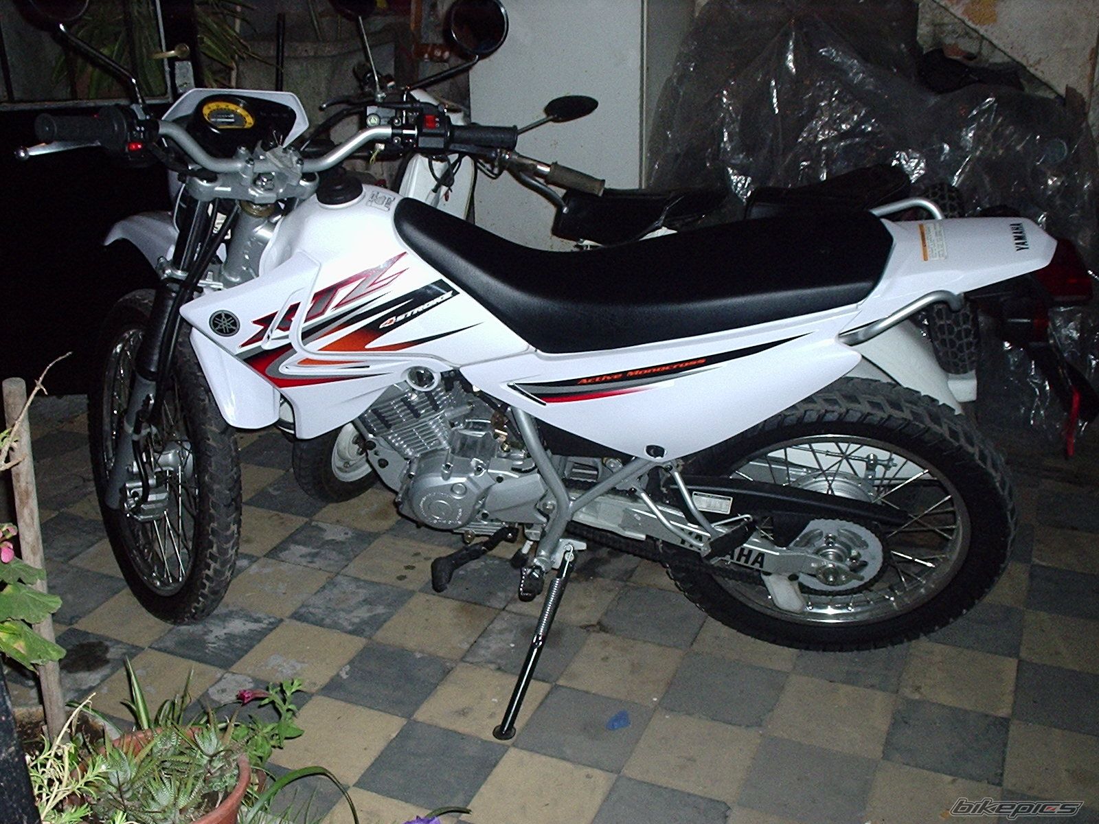 Bike Photo 885910