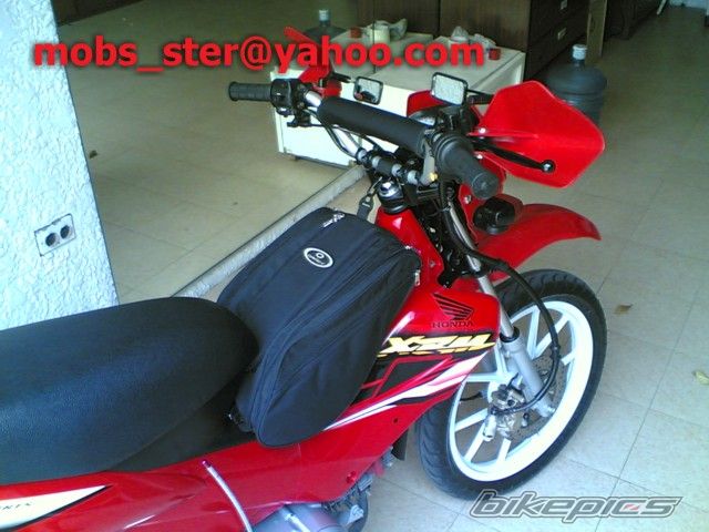Photo 885939