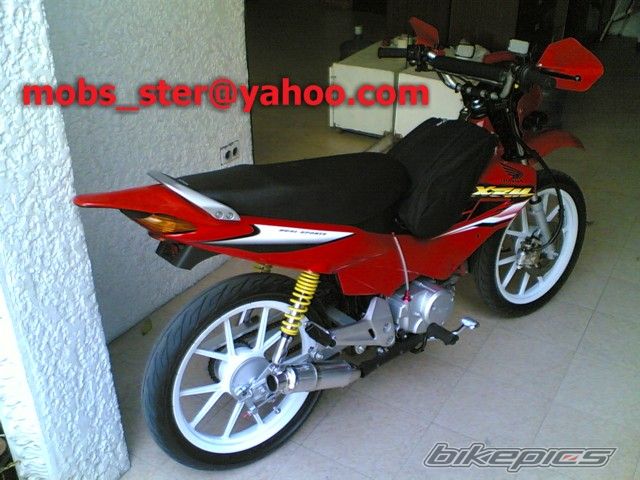 Photo 885941