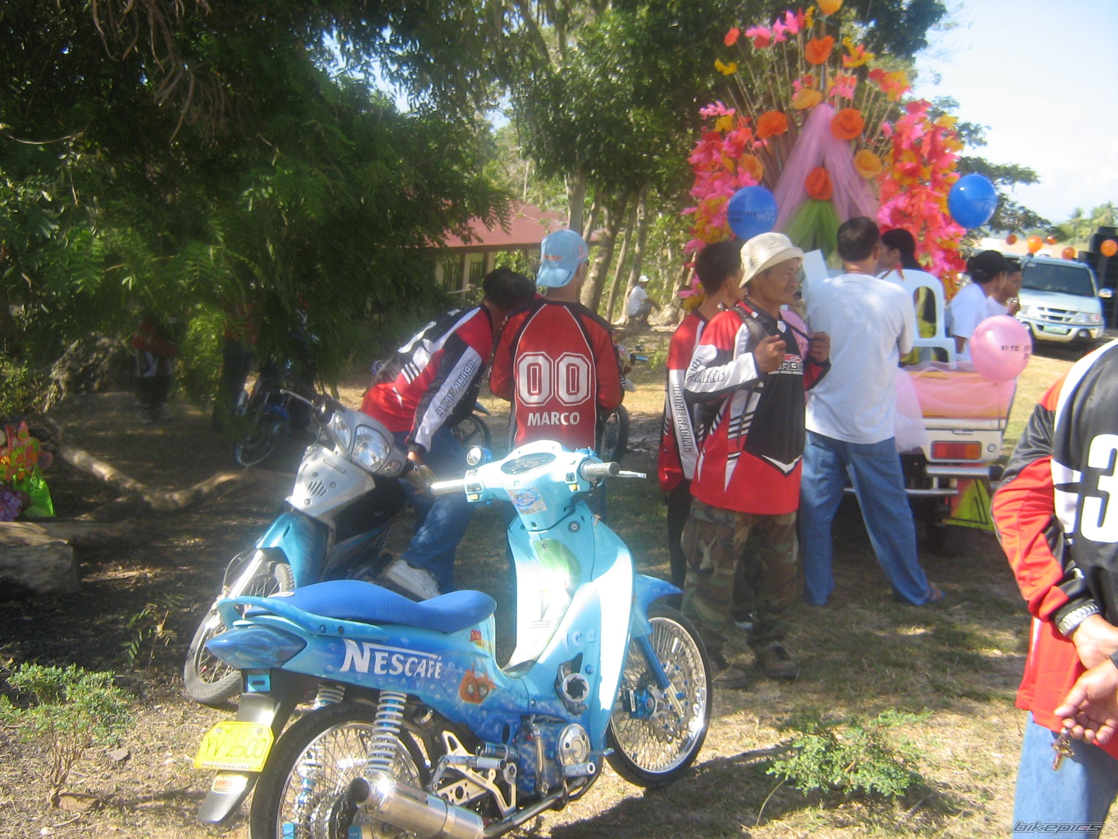 Photo 886018