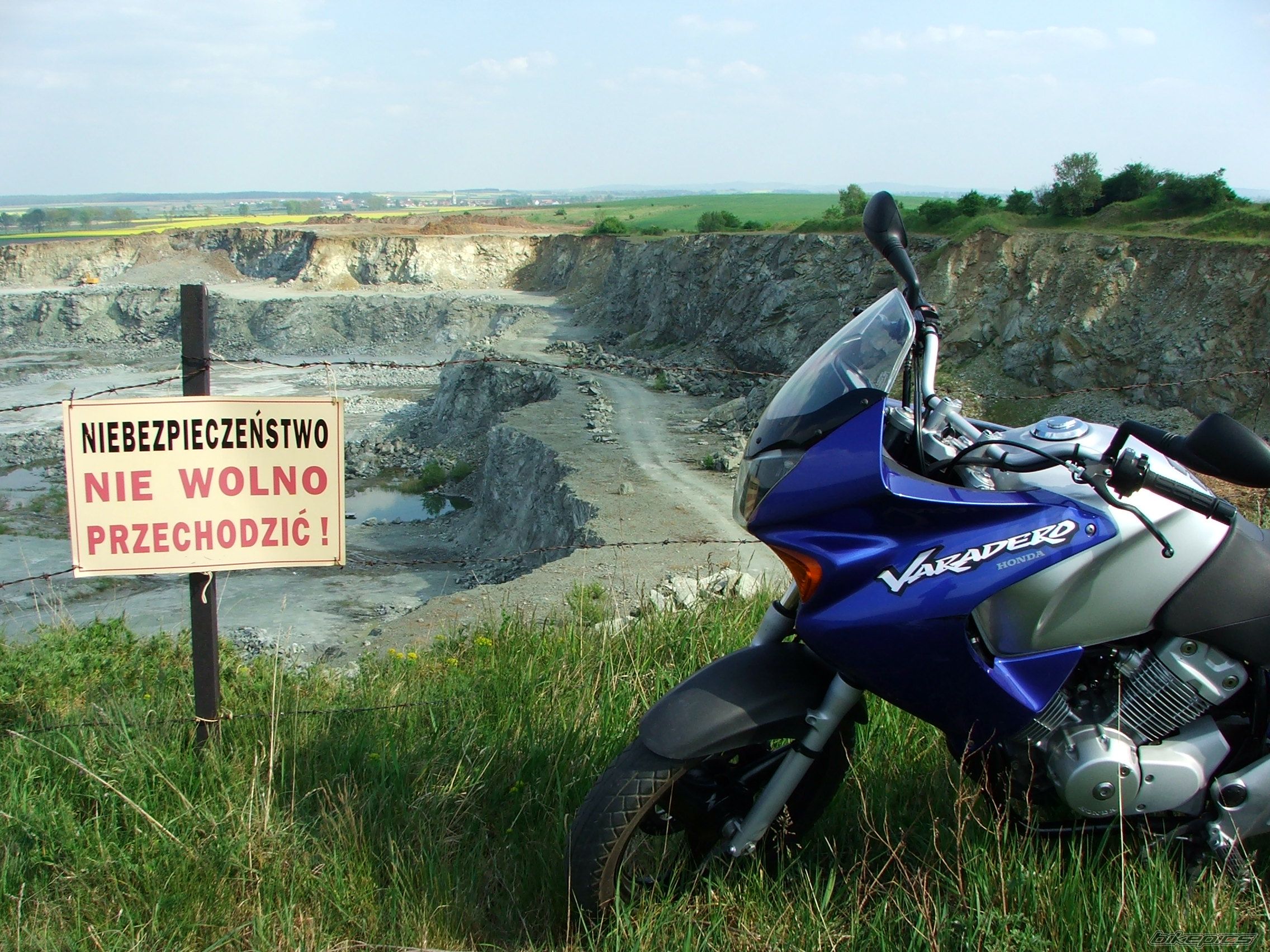 Bike Photo 886022
