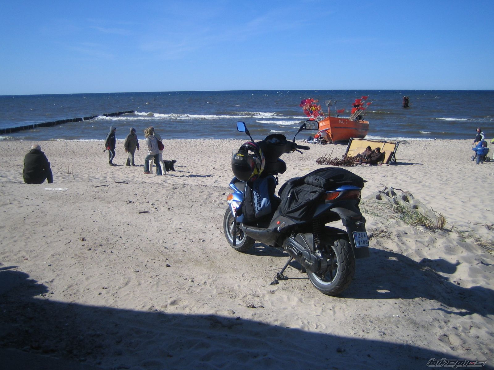 Bike Photo 886073