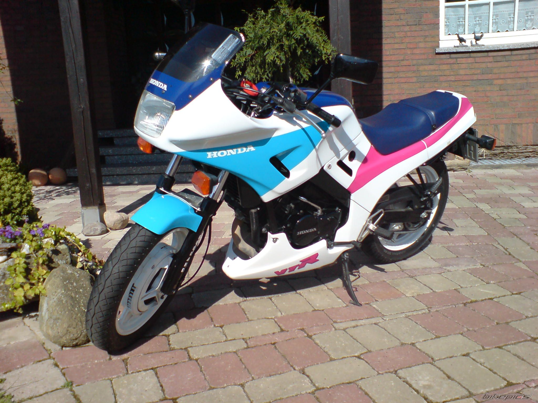 Photo 886121