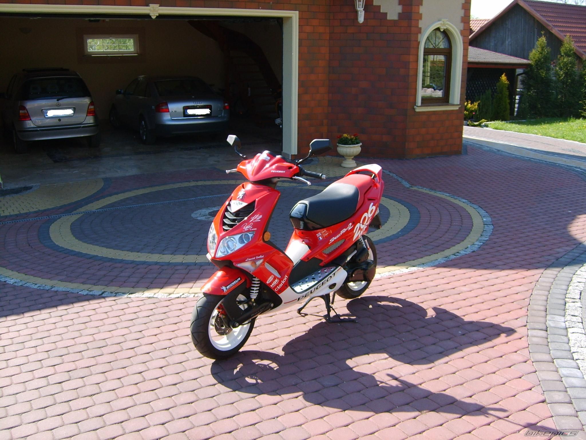 Bike Photo 886154