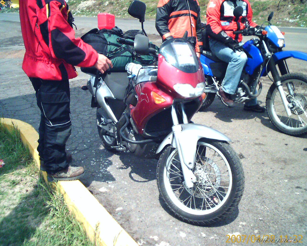 Photo 886801