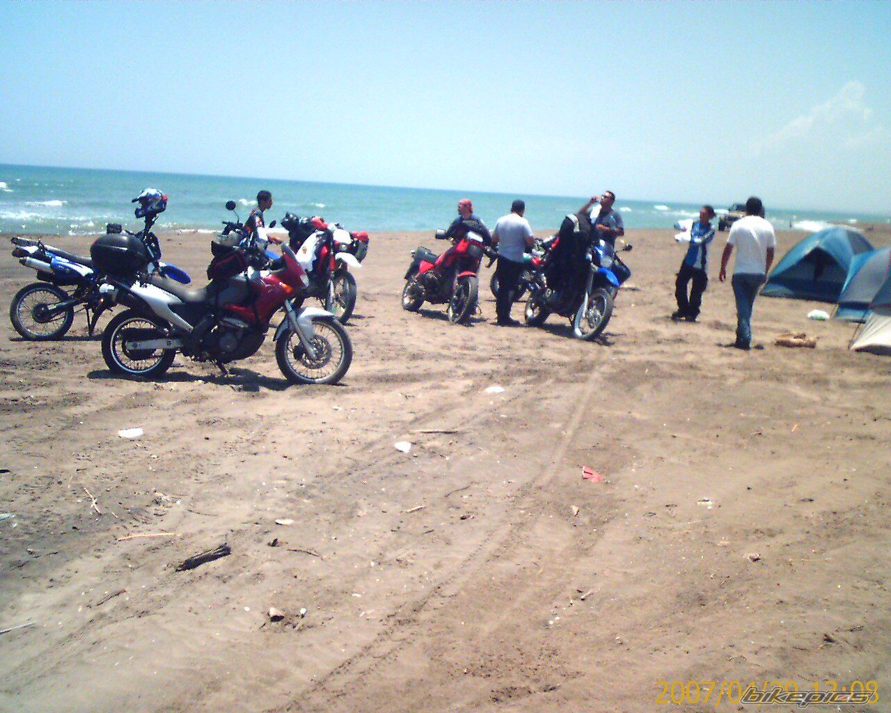 Photo 886835