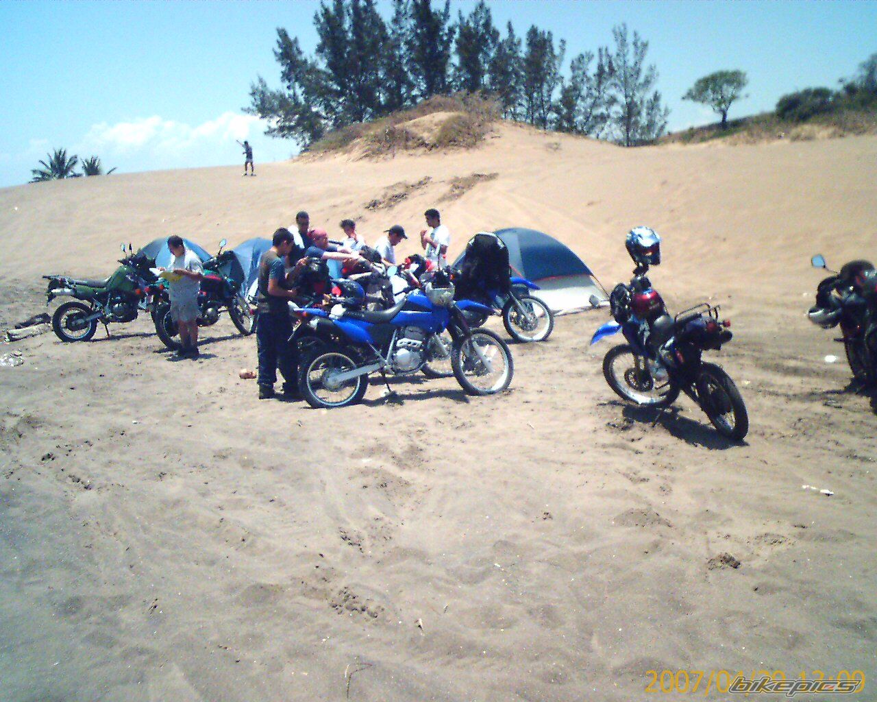 Photo 886836