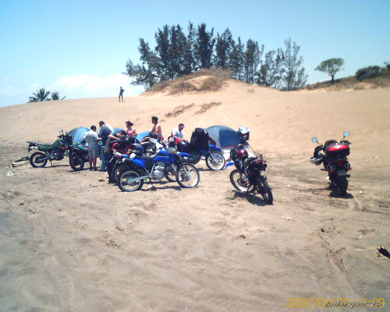 Photo 886837