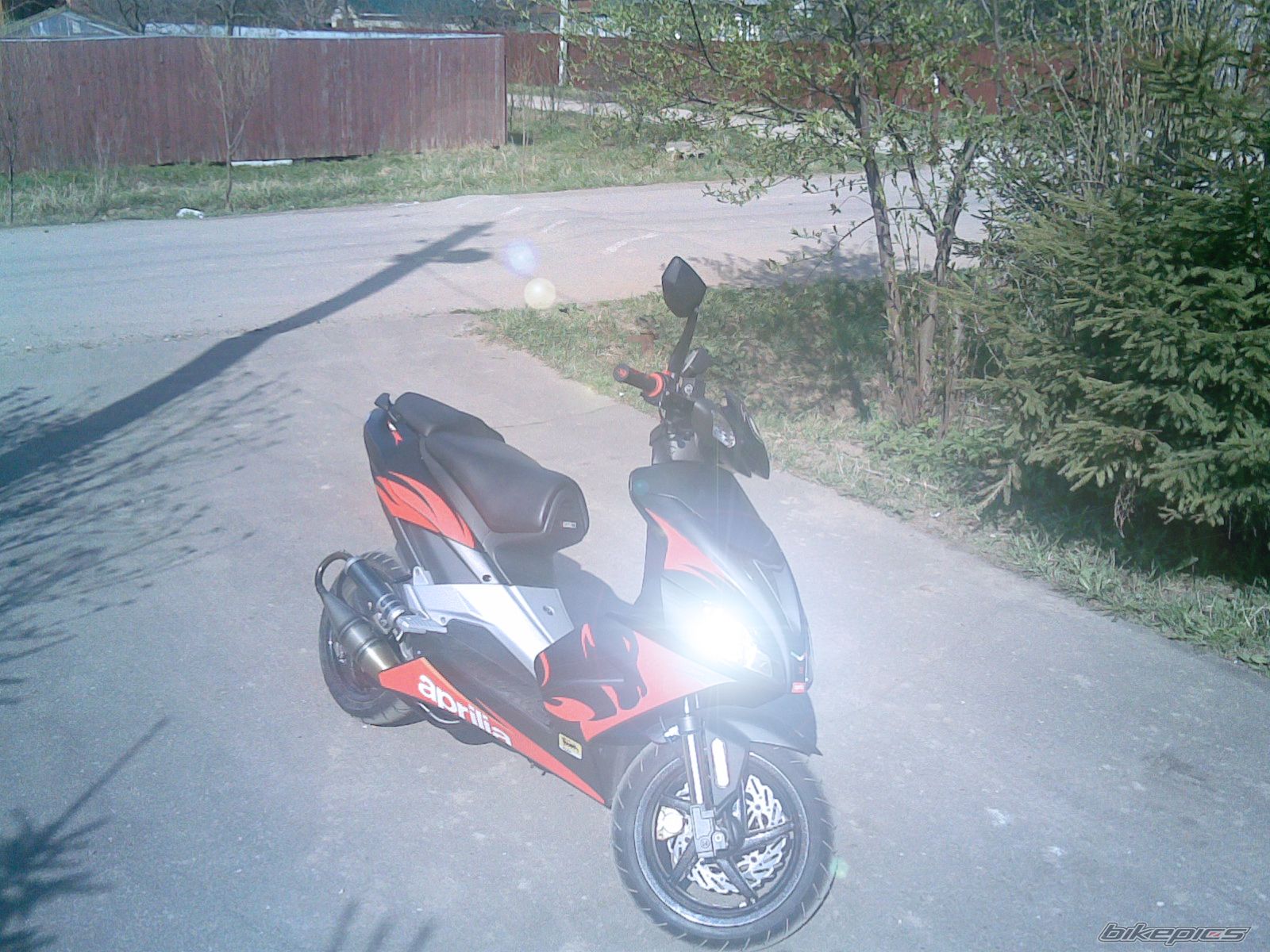 Photo 886885