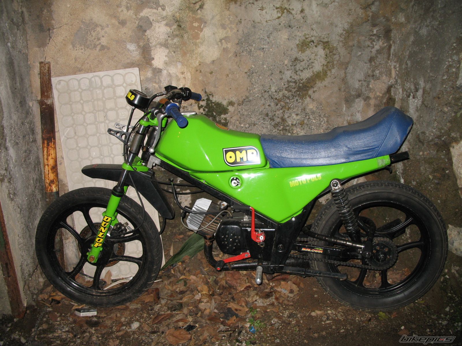 Photo 886918