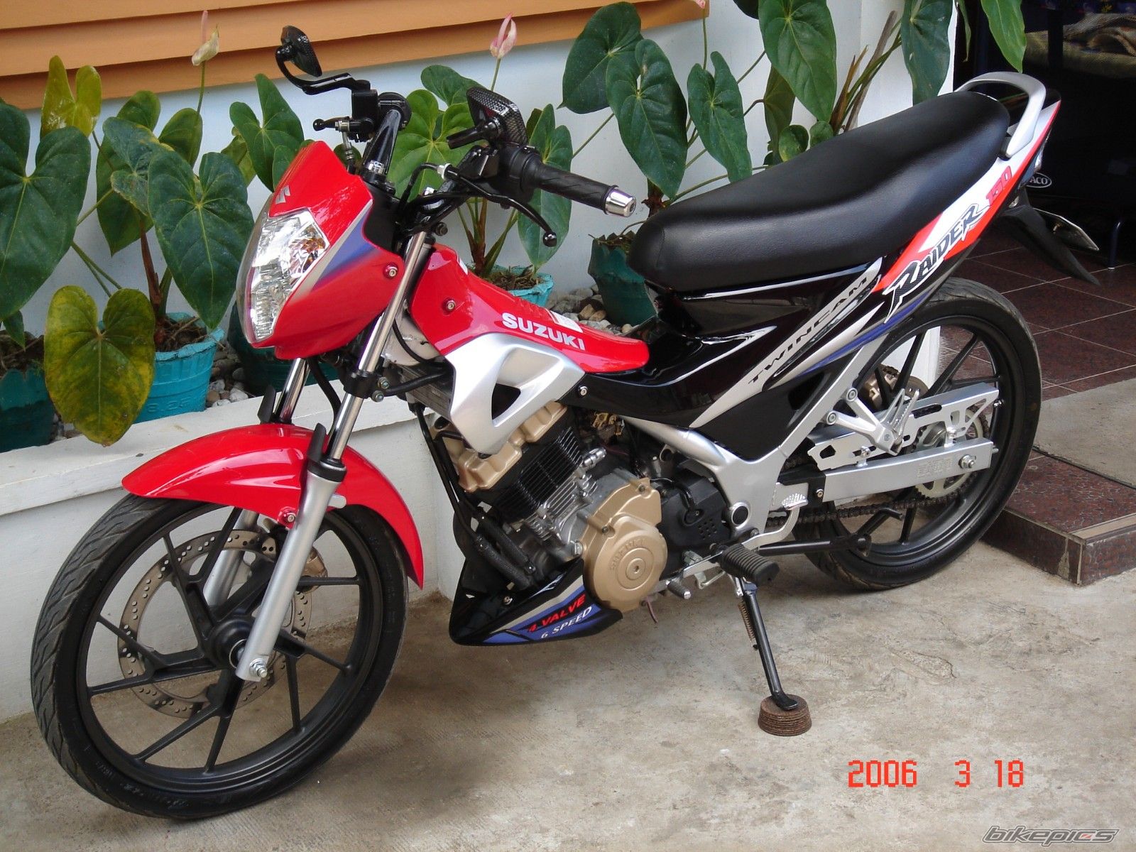 Bike Photo 887102