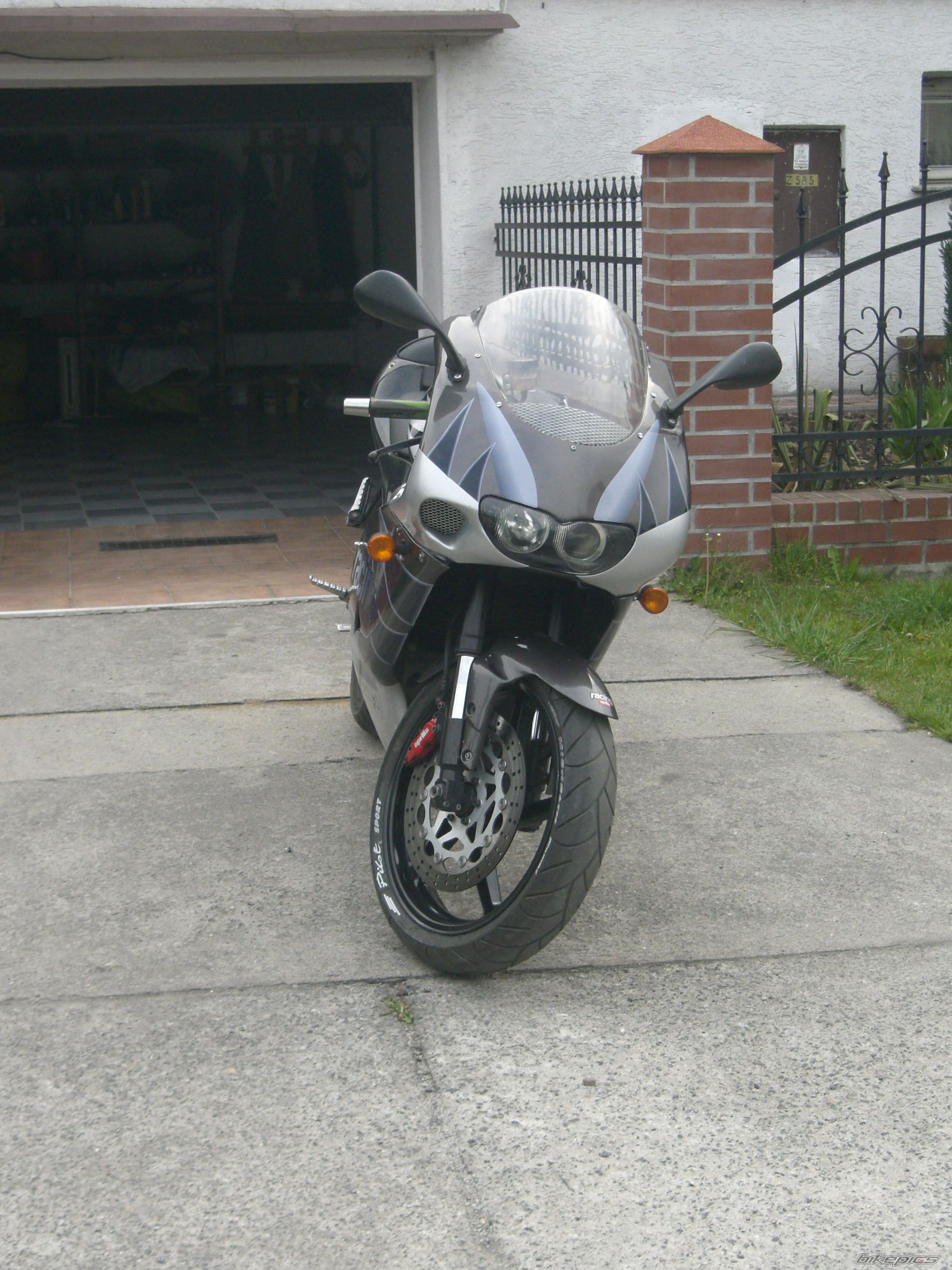 Photo 887648
