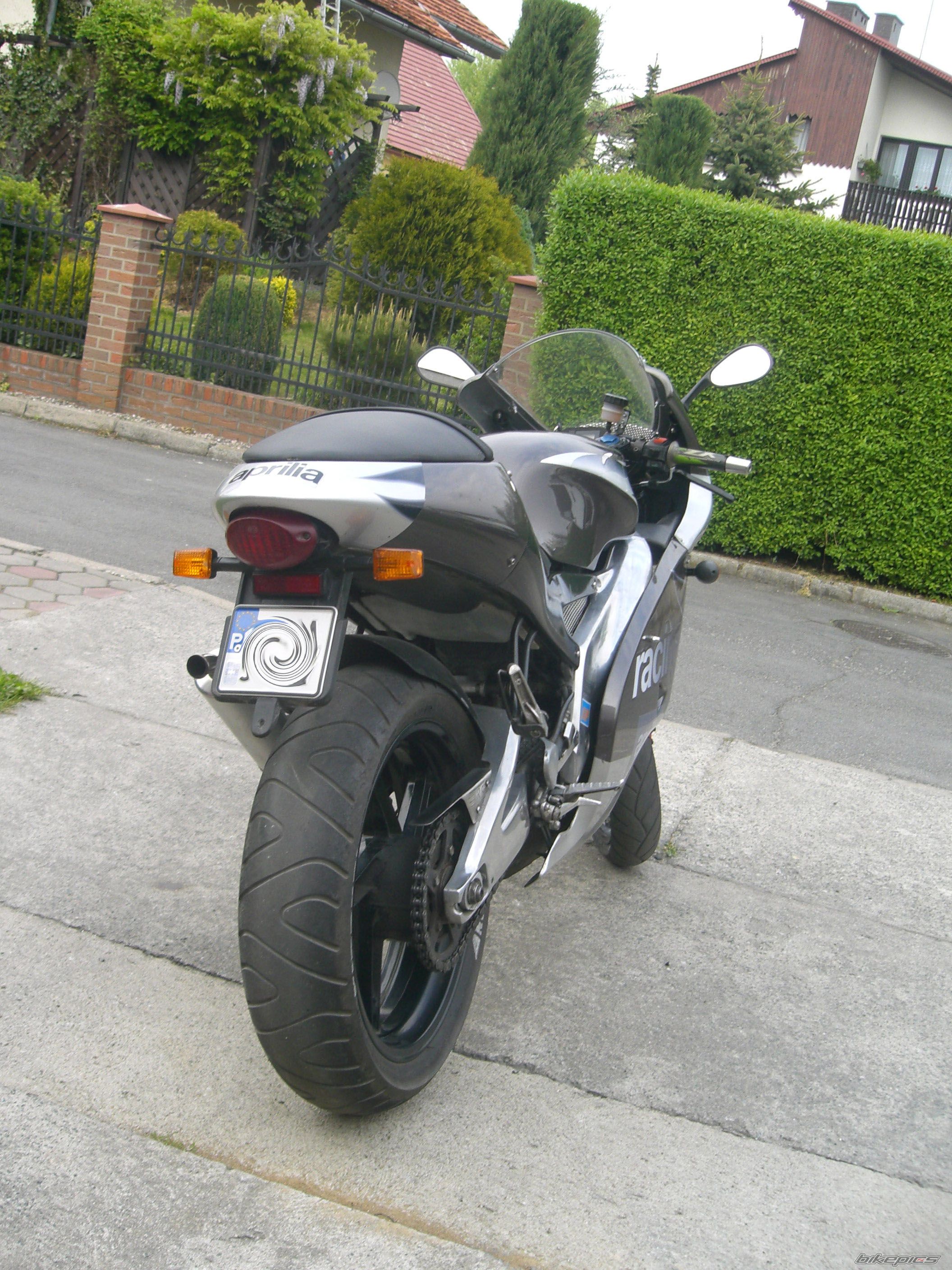 Photo 887658