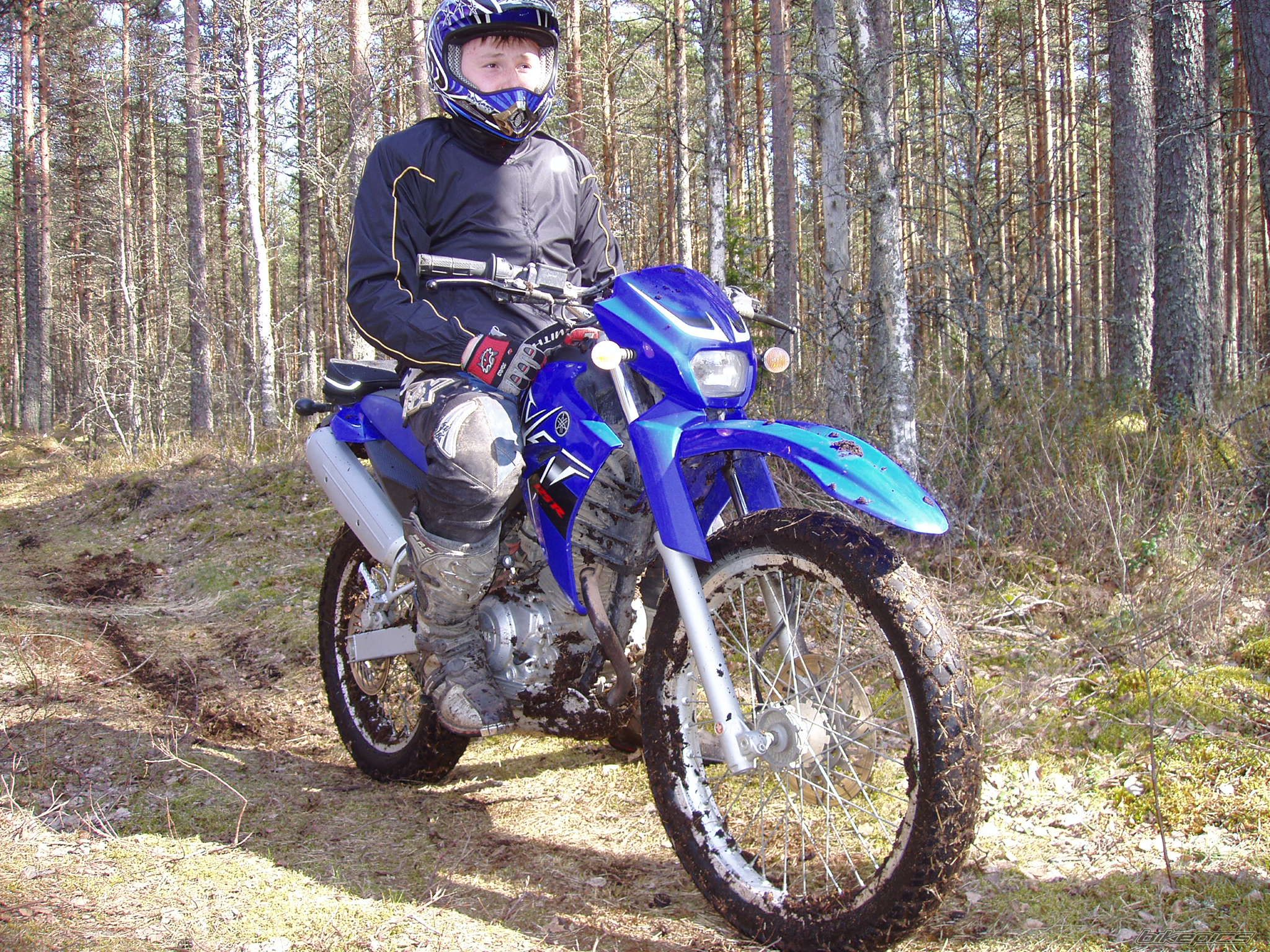 Photo 887872