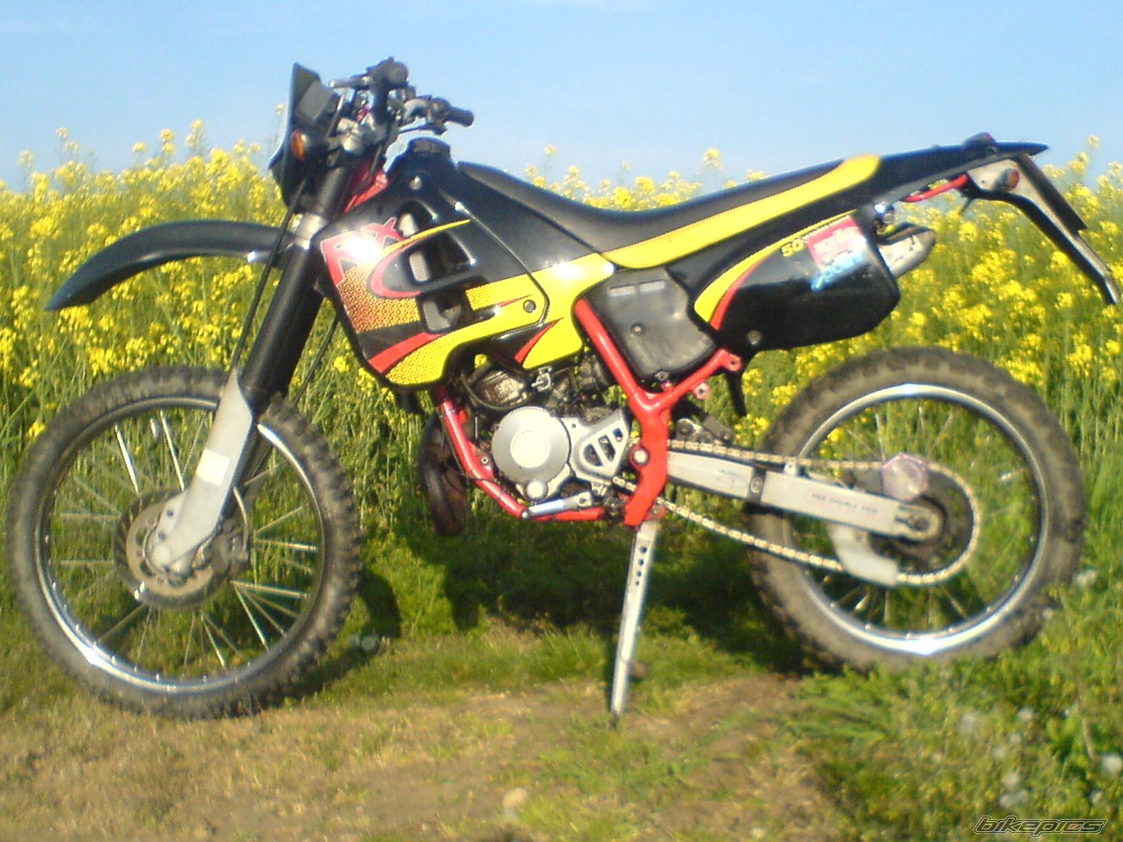 Photo 887899