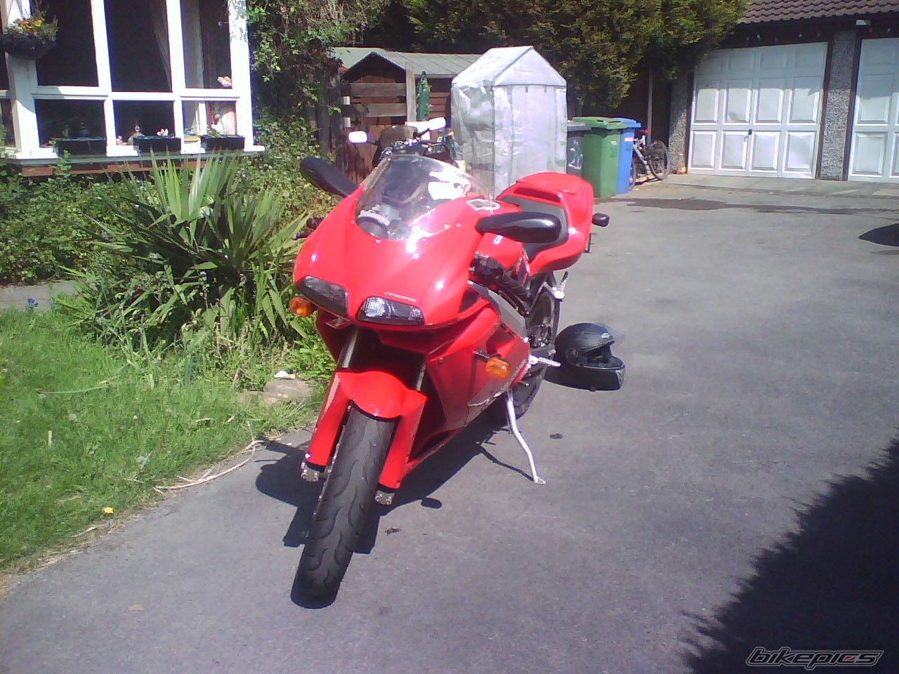 Photo 888041