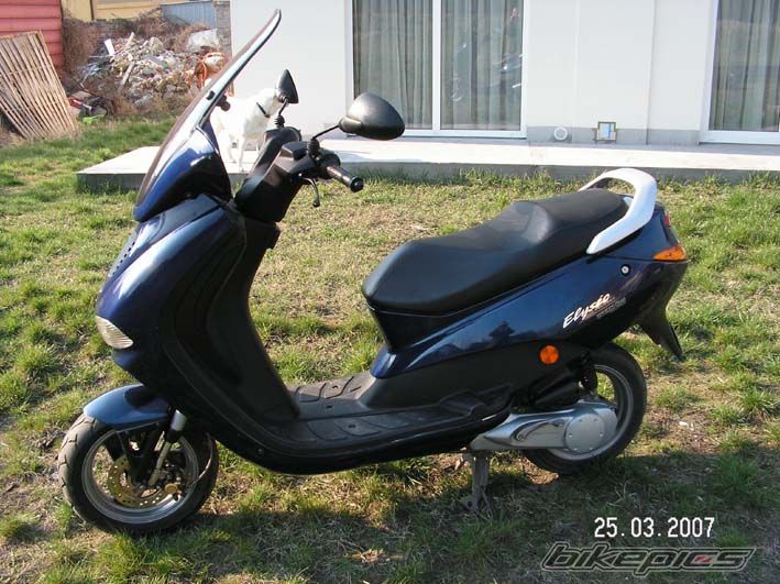 Photo 888794