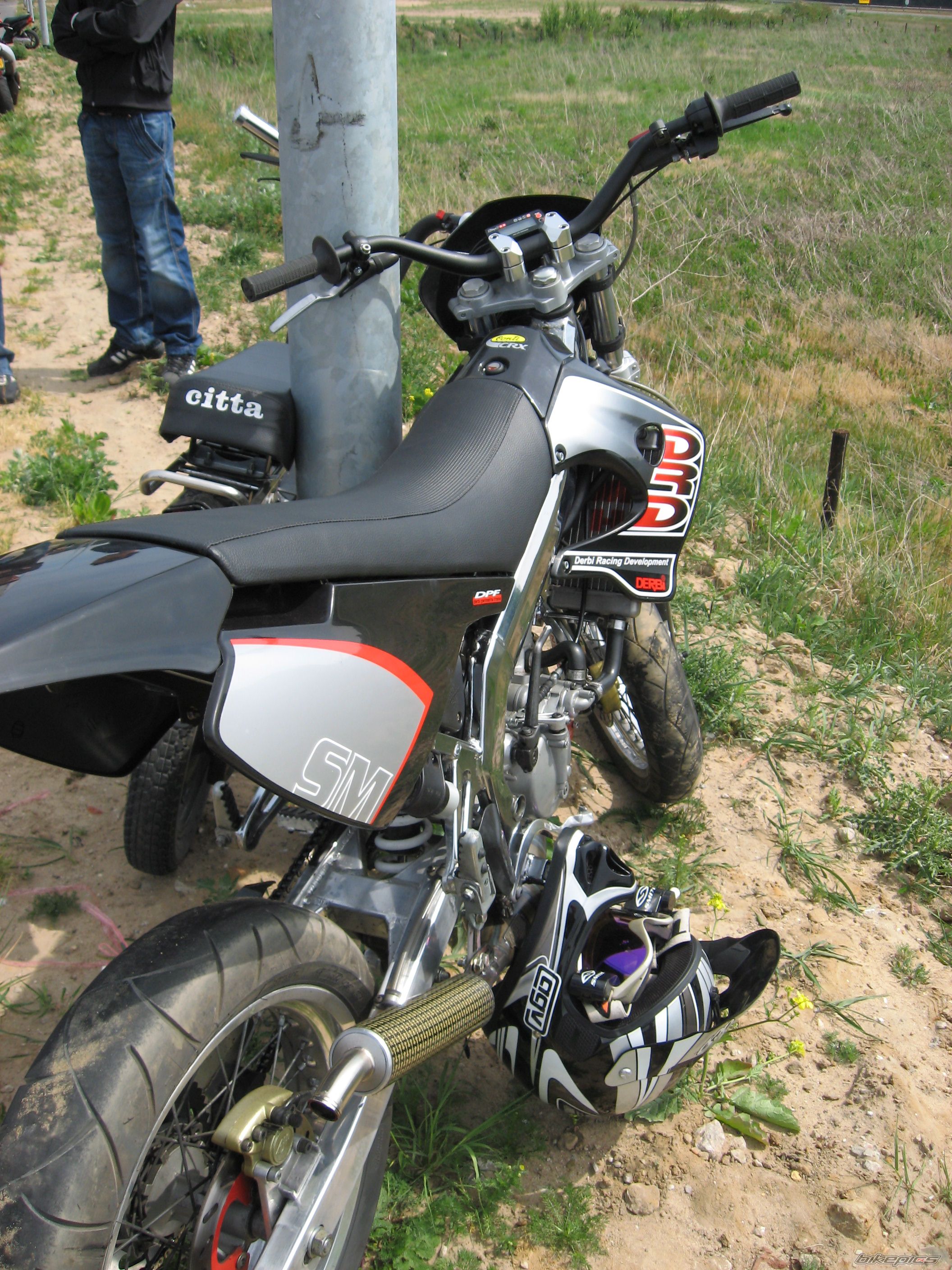Bike Photo 888842