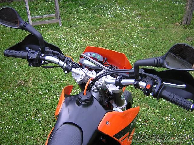 Photo 888885