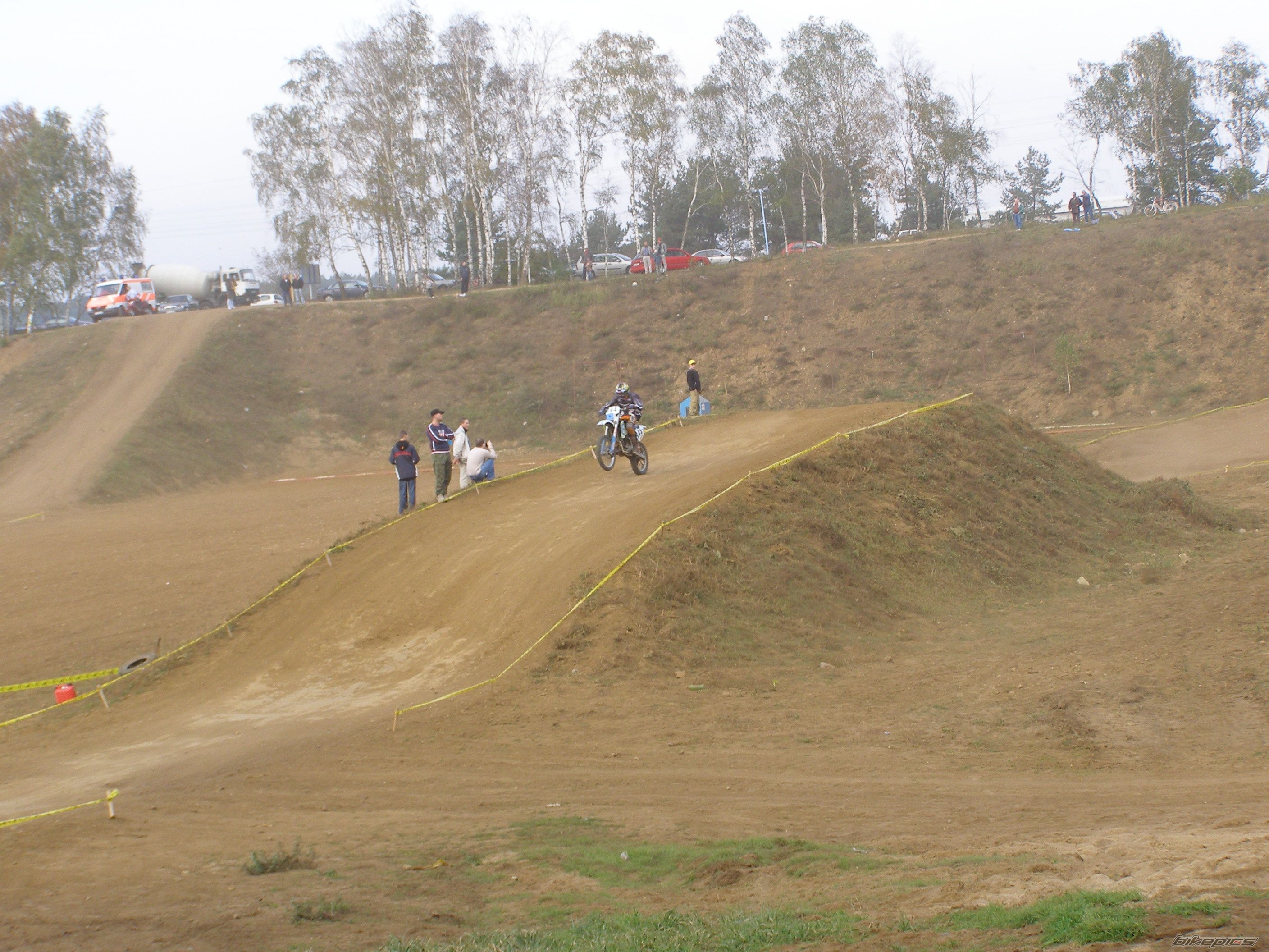 Bike Photo 889056