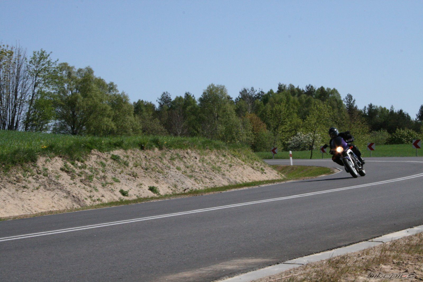 Photo 889189