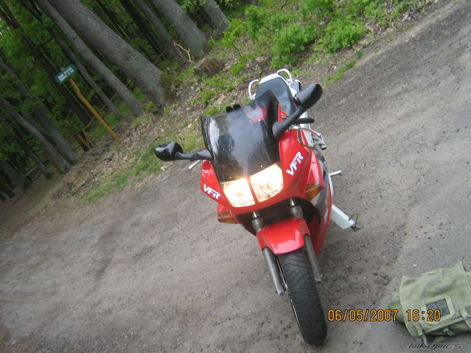 Photo 889253
