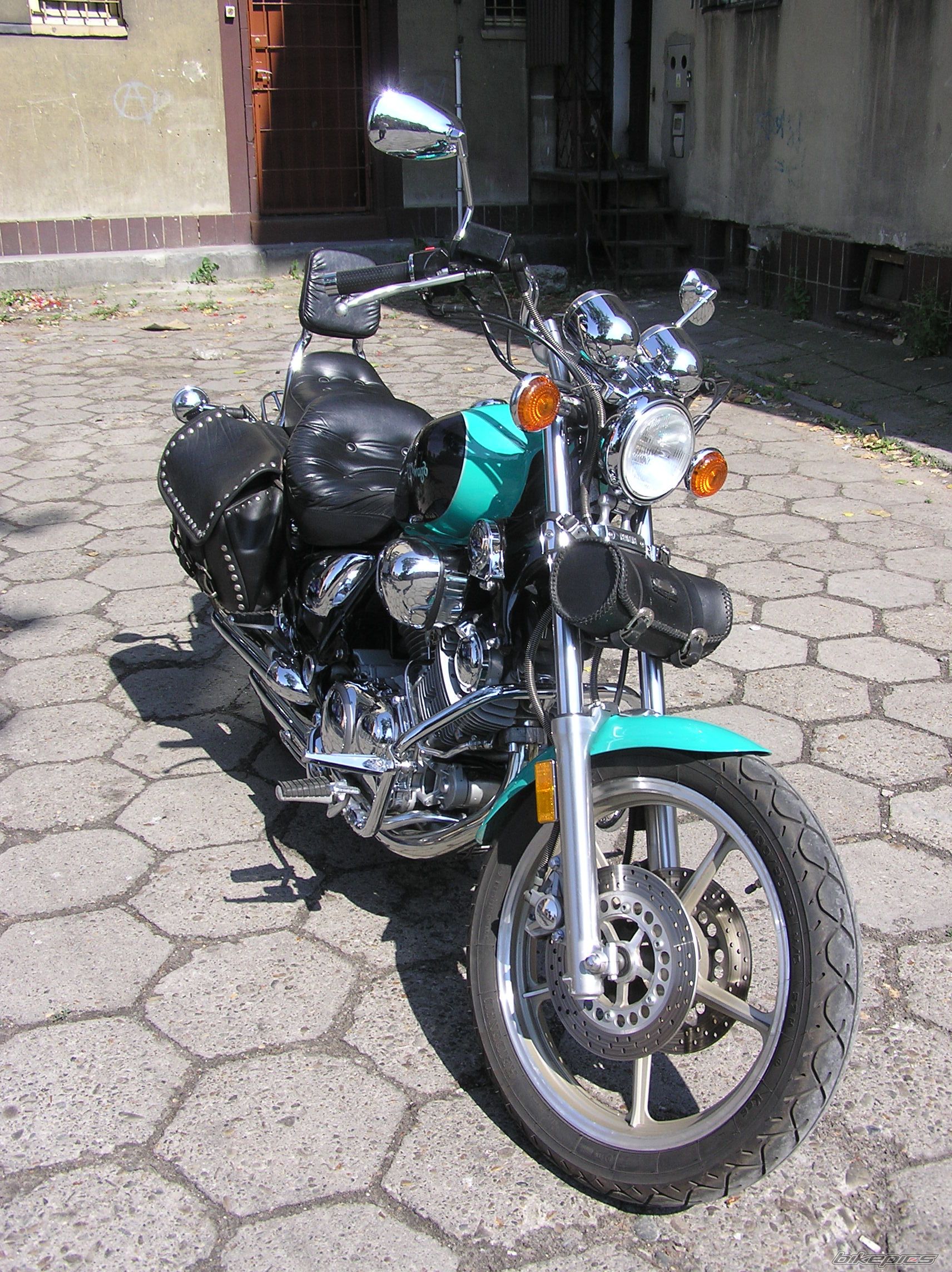 Photo 889312