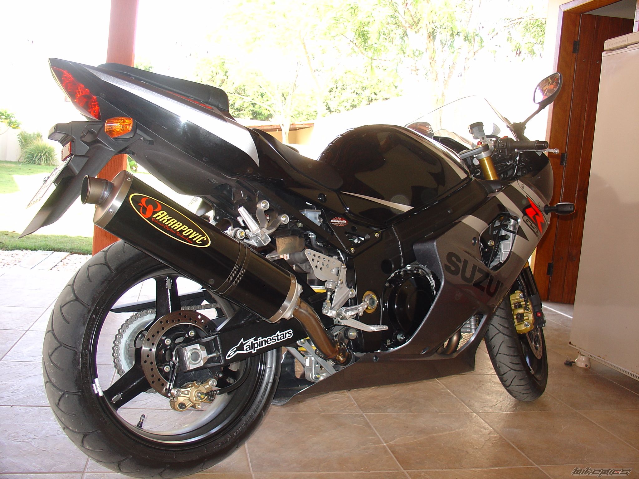 Bike Photo 889344