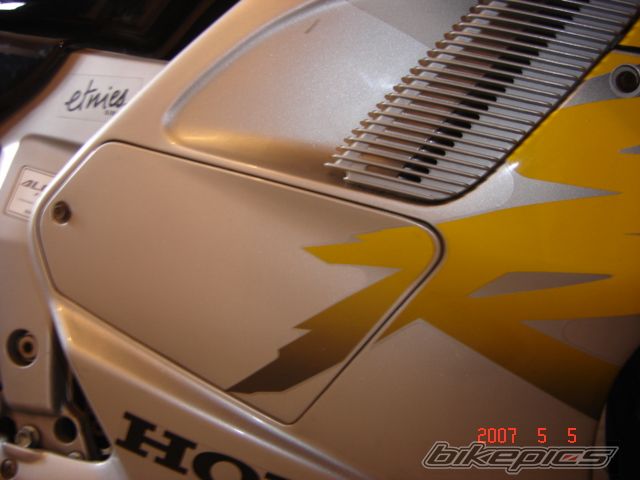 Photo 889472