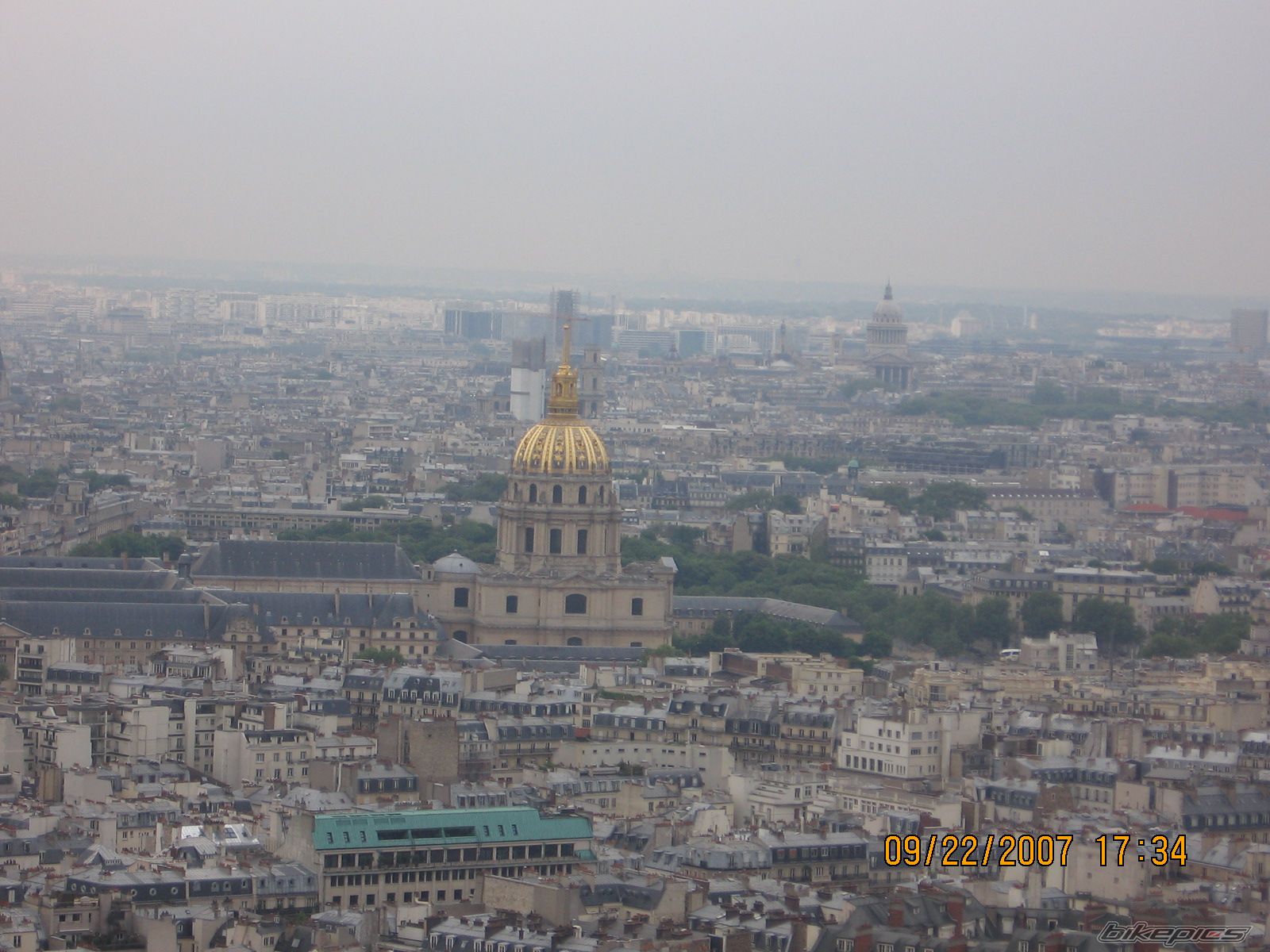 Photo 889643