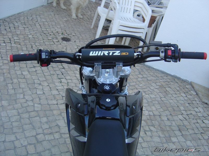 Bike Photo 889711