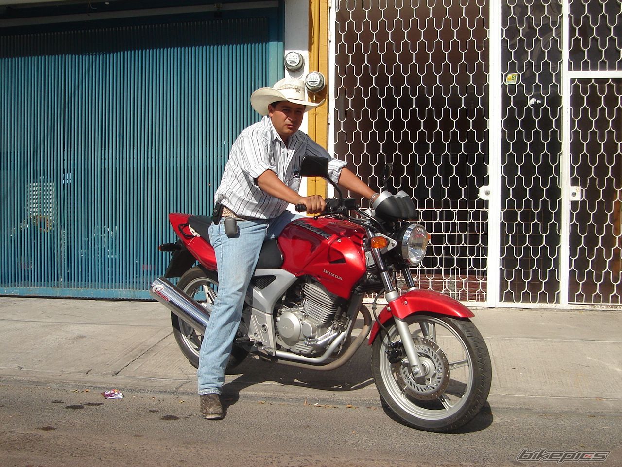 Photo 889814