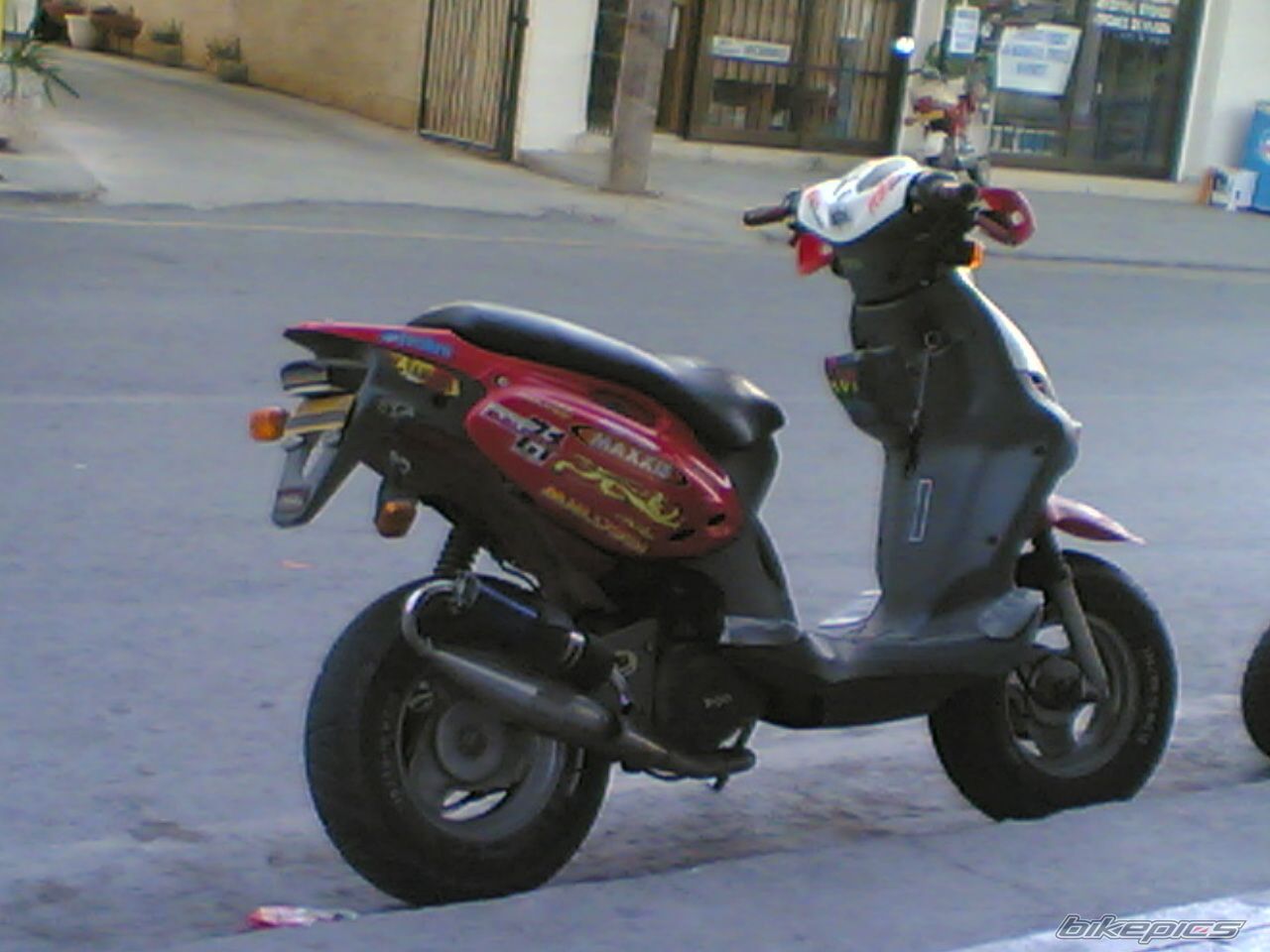 Bike Photo 890038