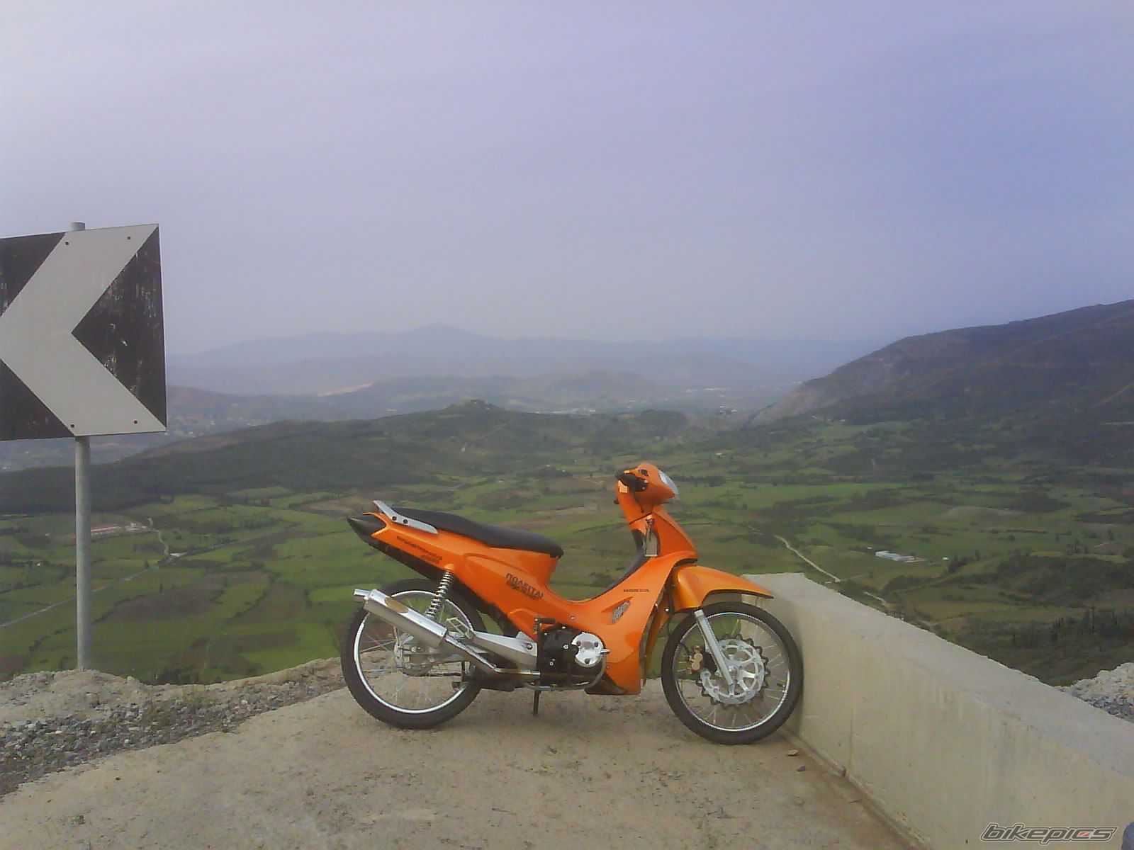 Bike Photo 890072