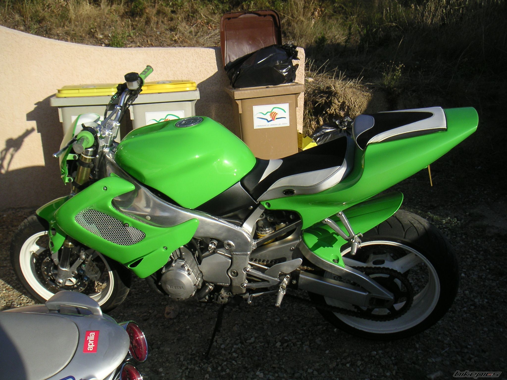 Photo 890136