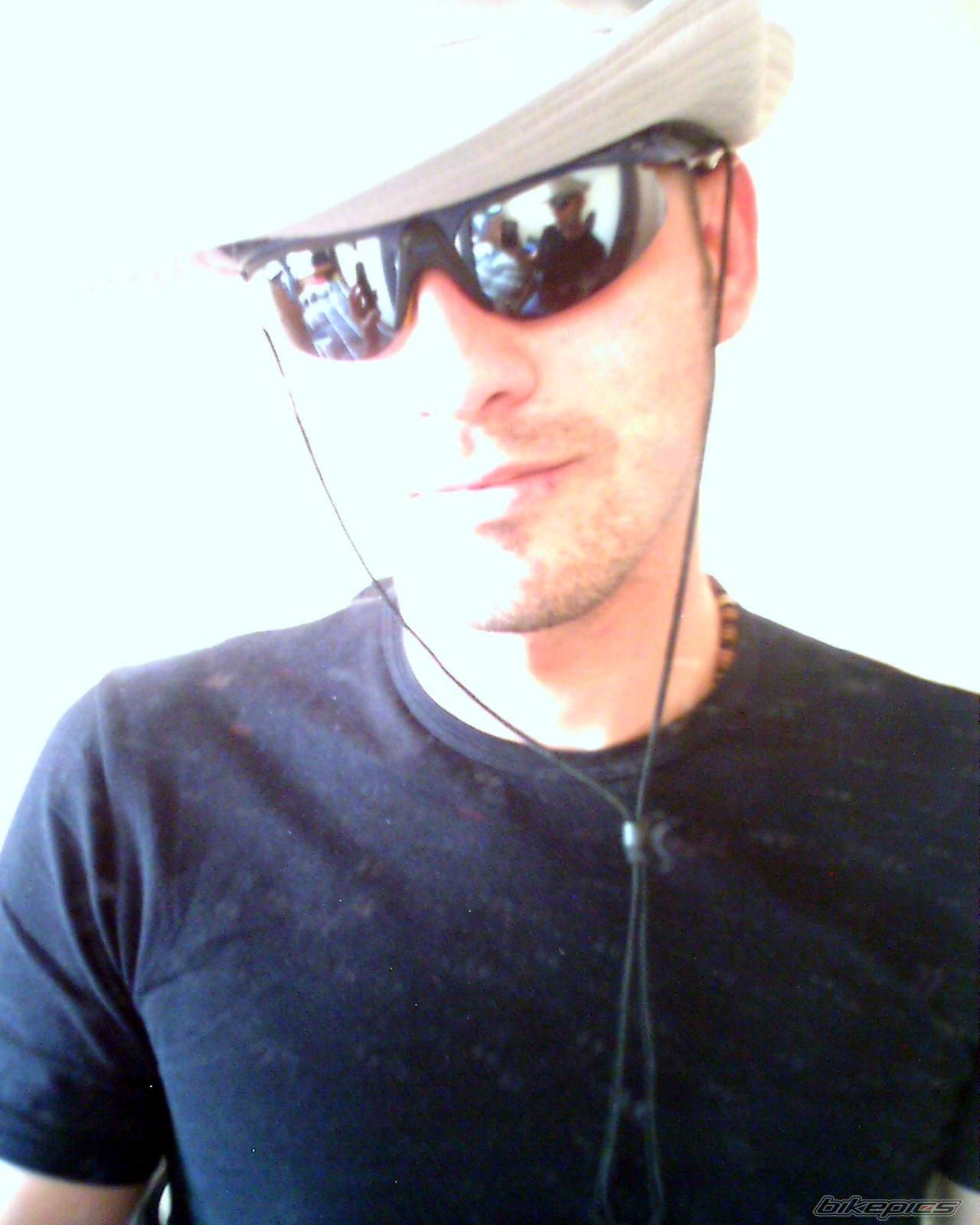 Photo 890221
