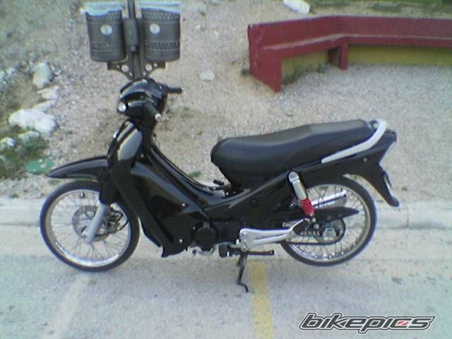 Photo 890235
