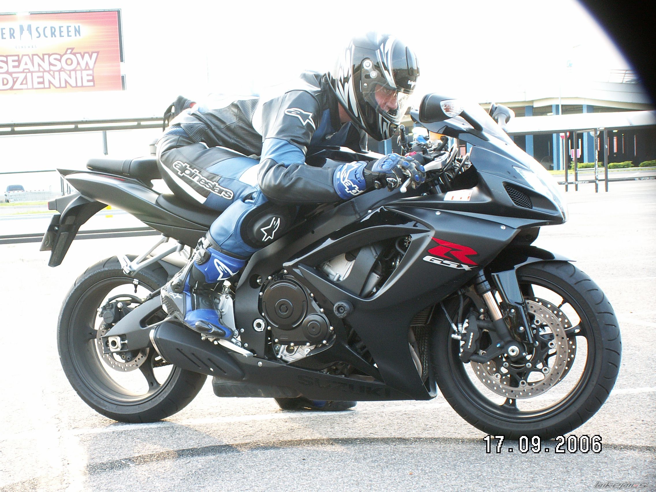 Bike Photo 890384