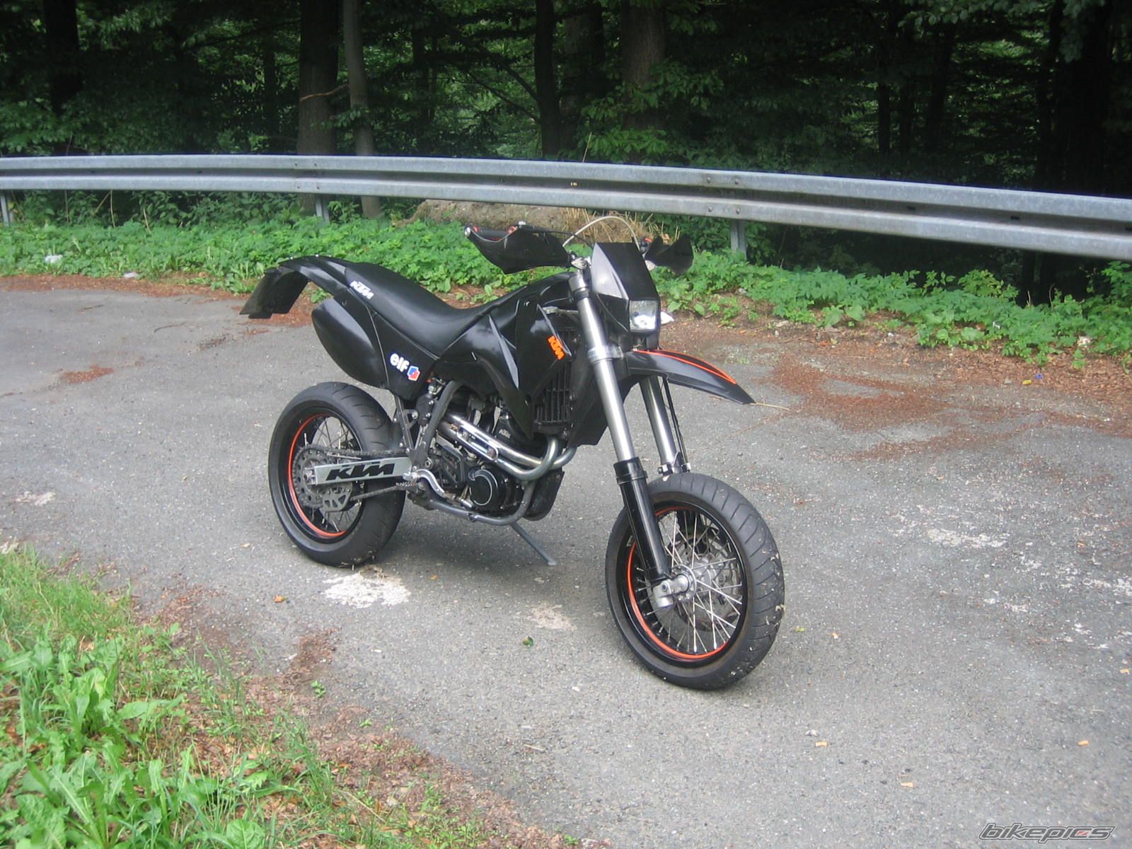 Bike Photo 890505