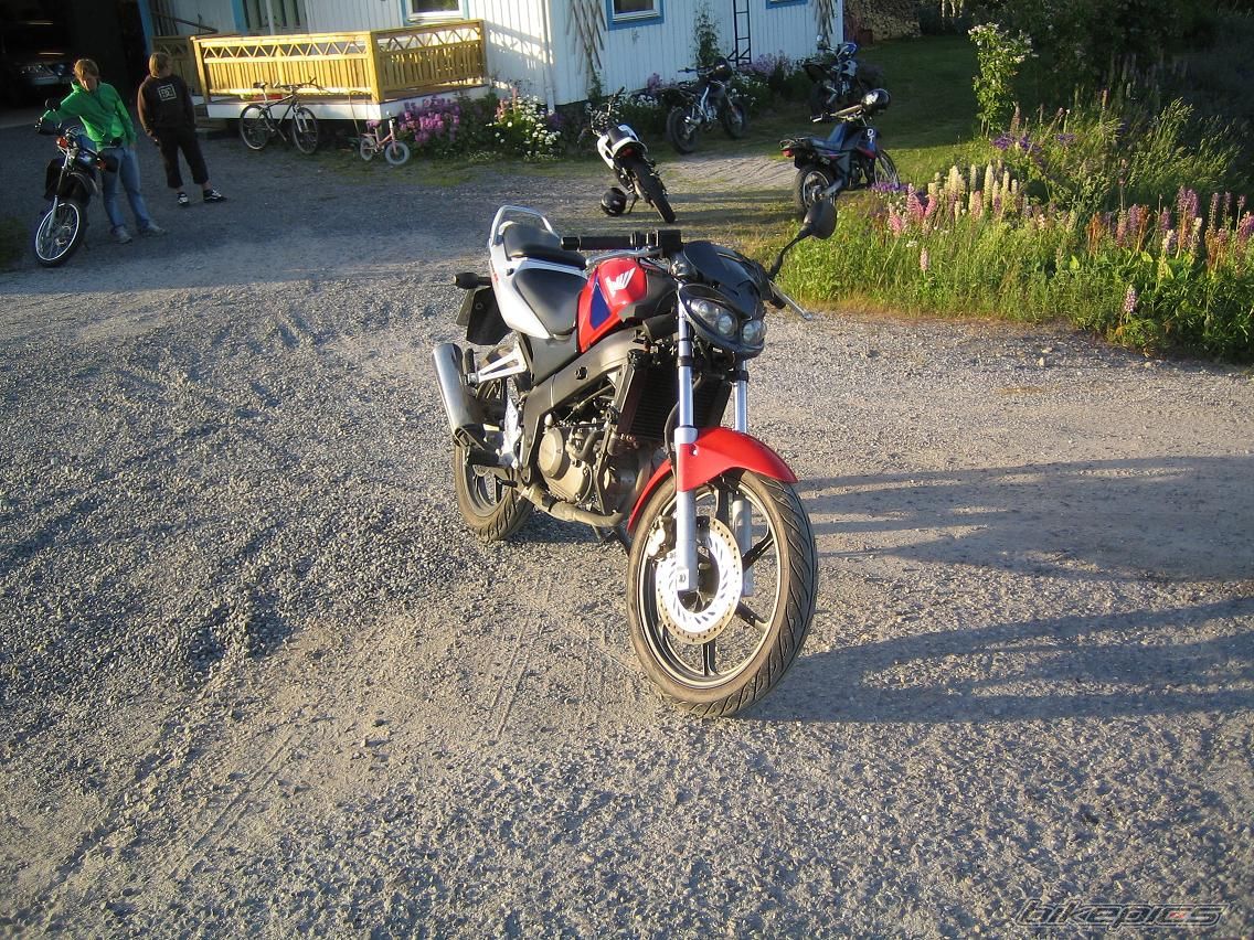 Bike Photo 890603