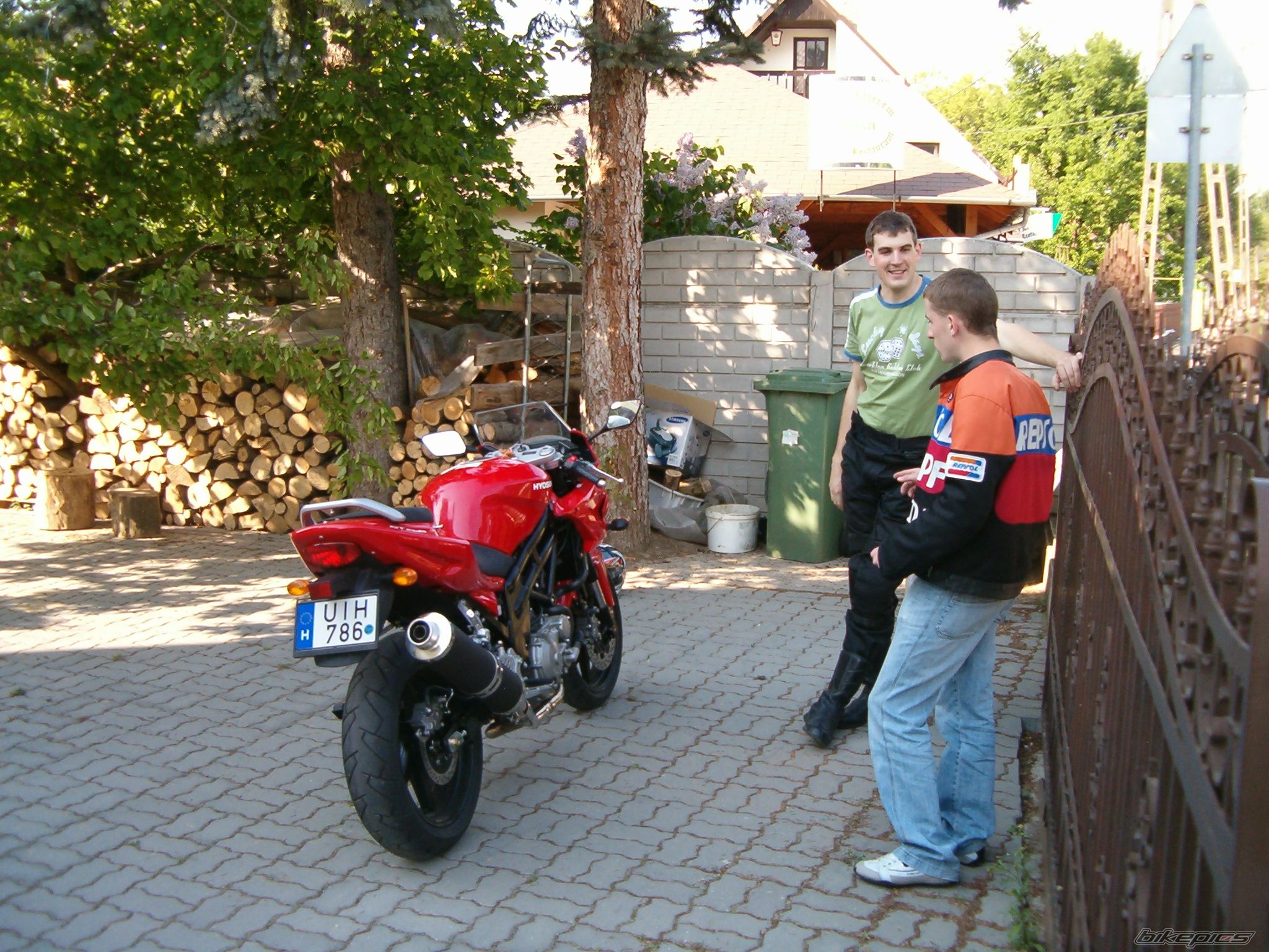 Photo 890726