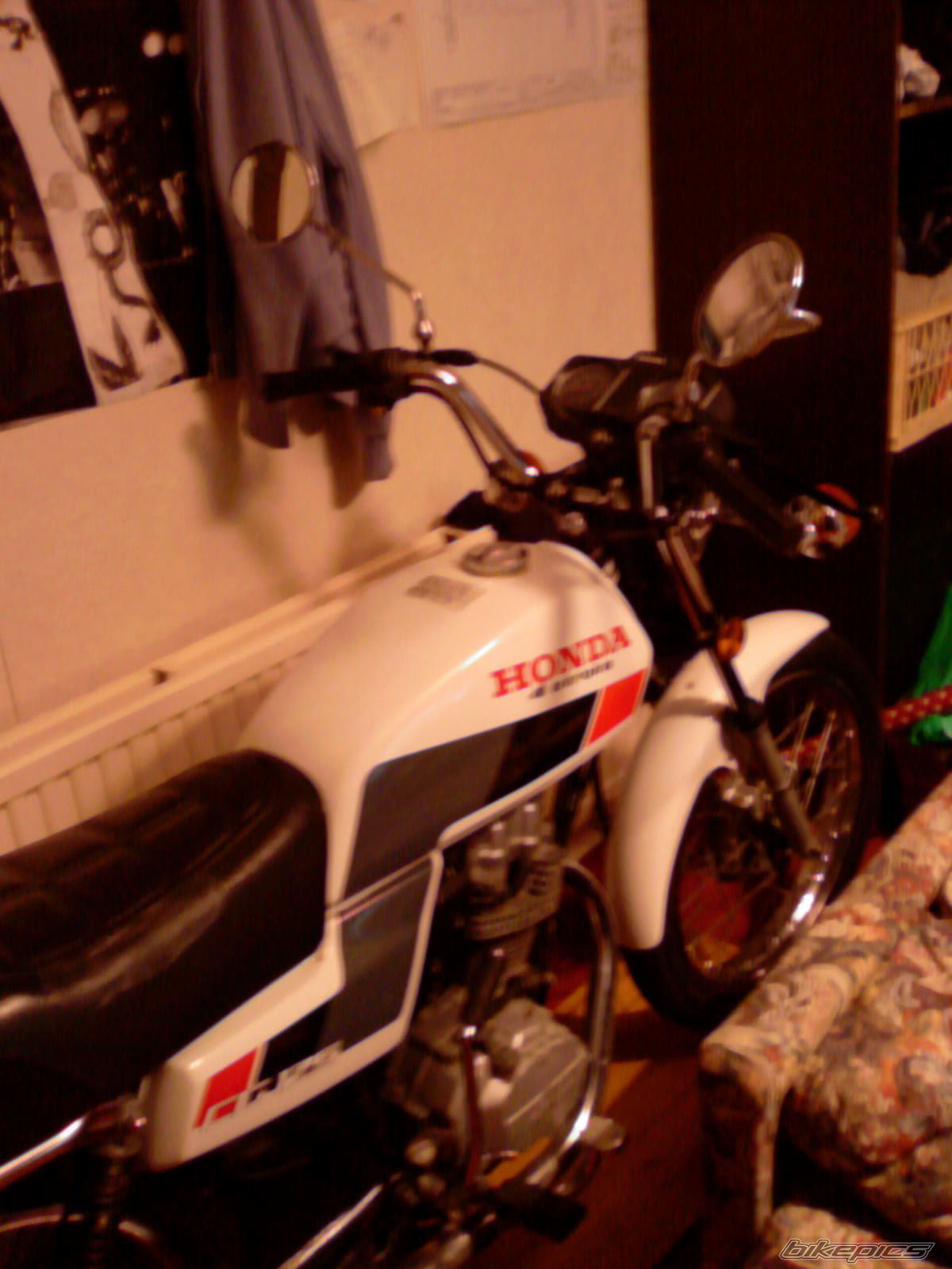 Photo 890920