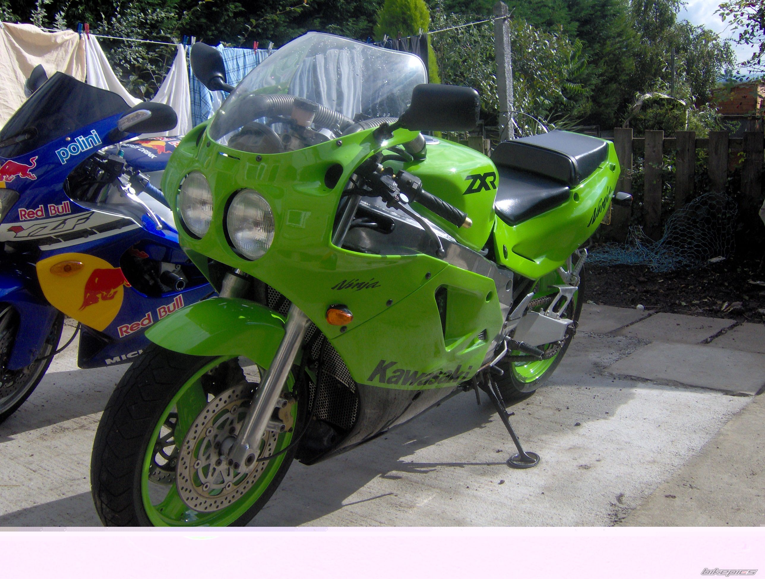 Photo 890927