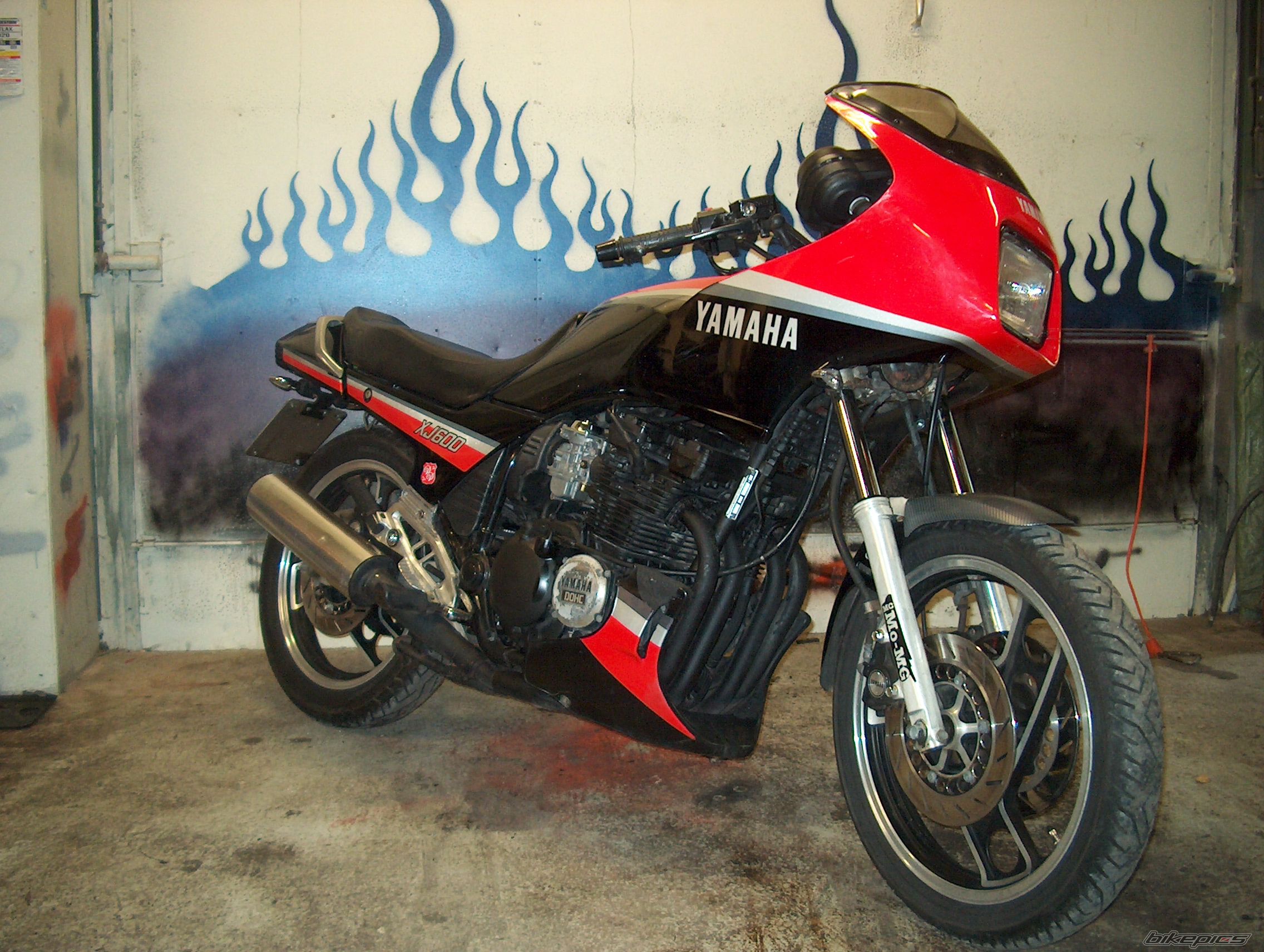 Bike Photo 891041