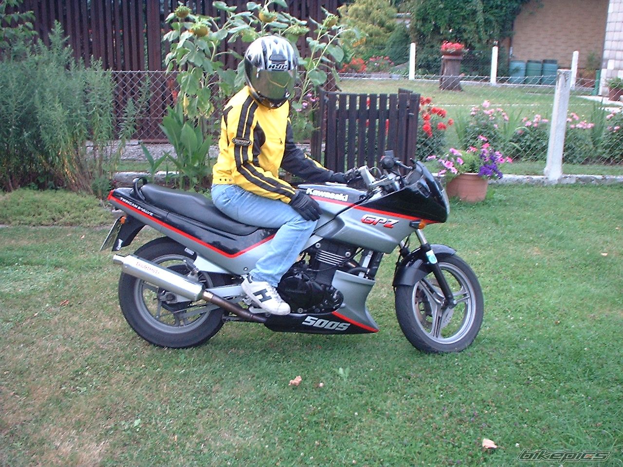 Bike Photo 891129