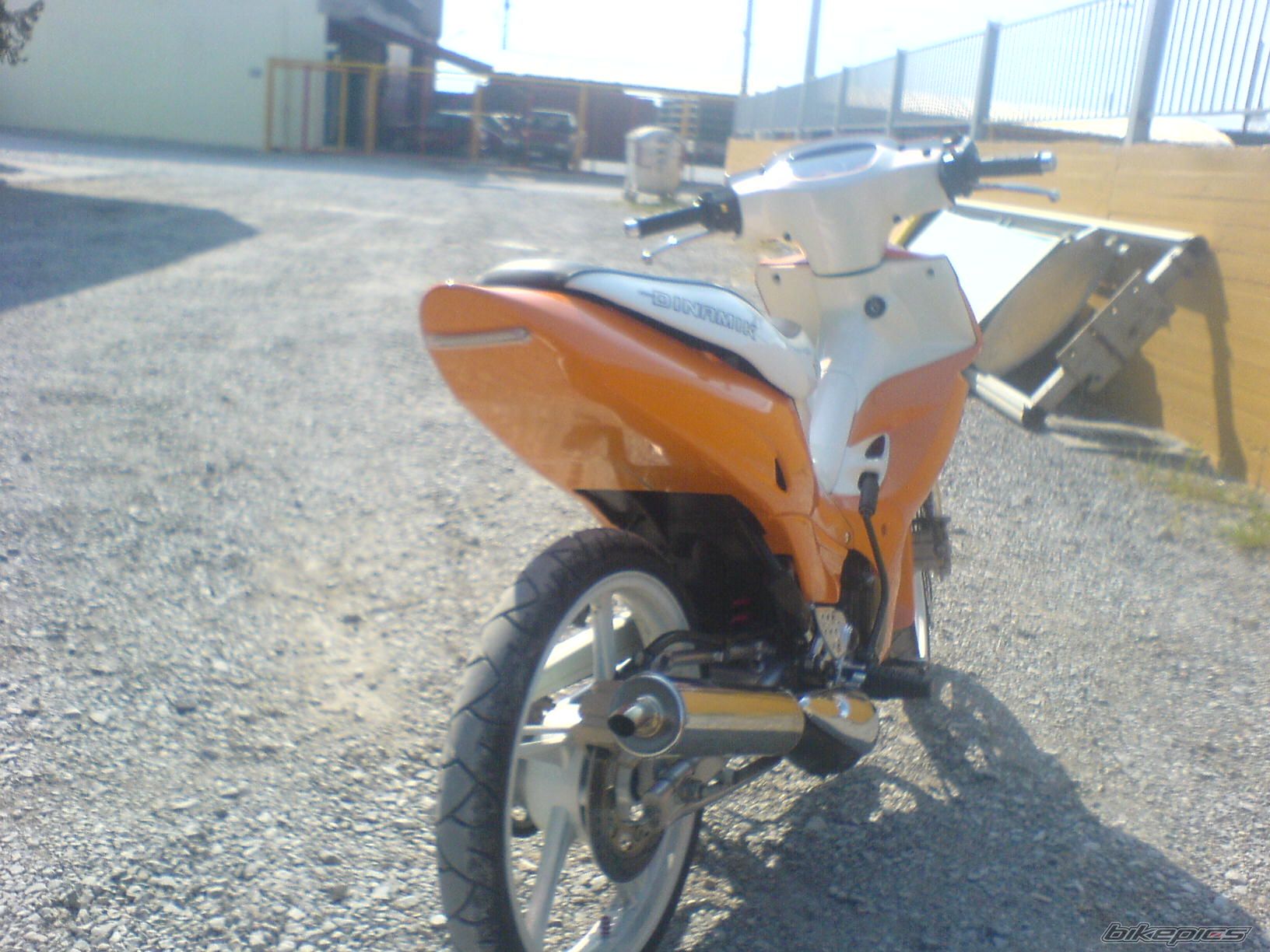 Photo 891357