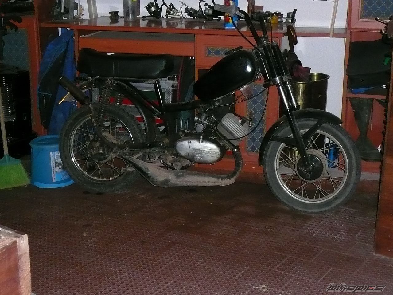 Photo 891543